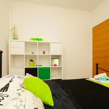 Modern Histria