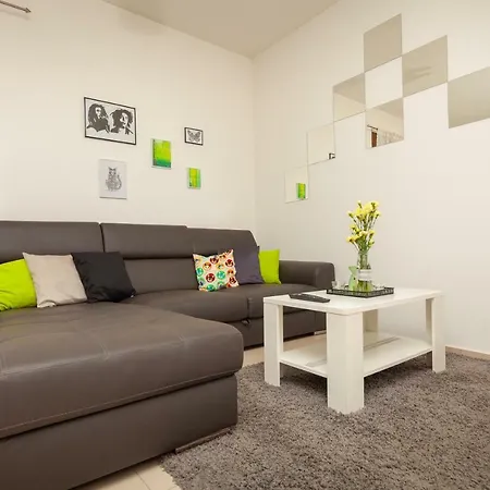 Modern Histria *