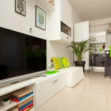 Modern Histria Apartment